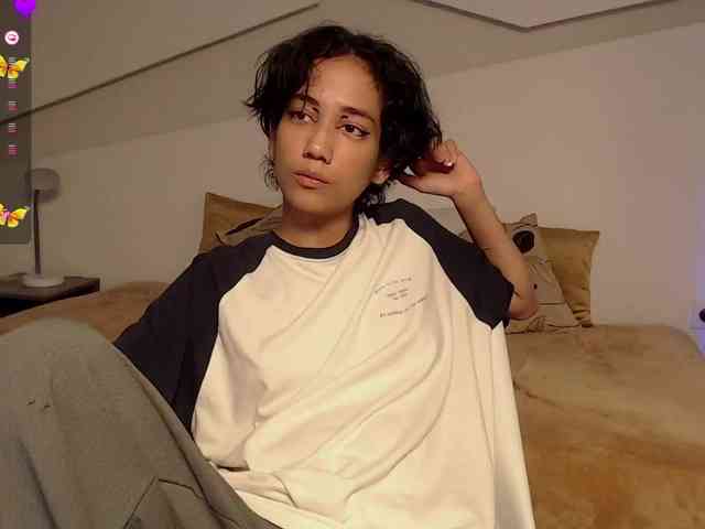 Kity-hot webcam