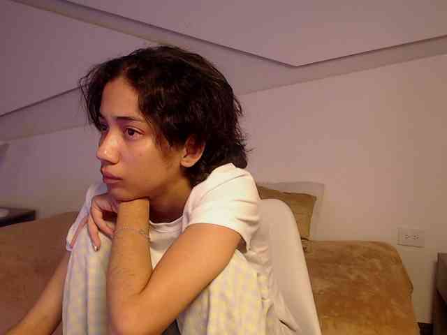 Kity-hot webcam
