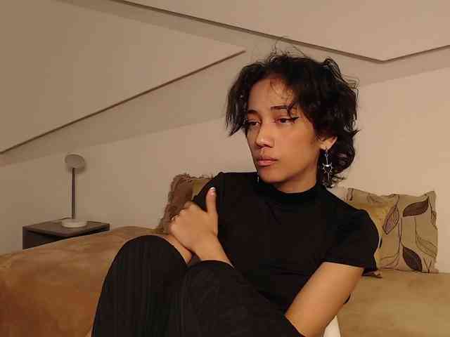 Kity-hot webcam