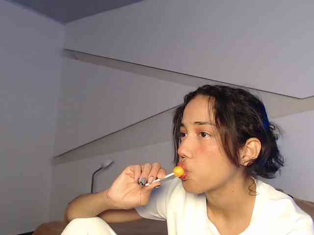Kity-hot webcam