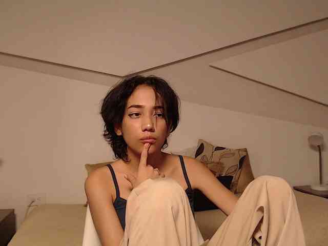 Kity-hot webcam