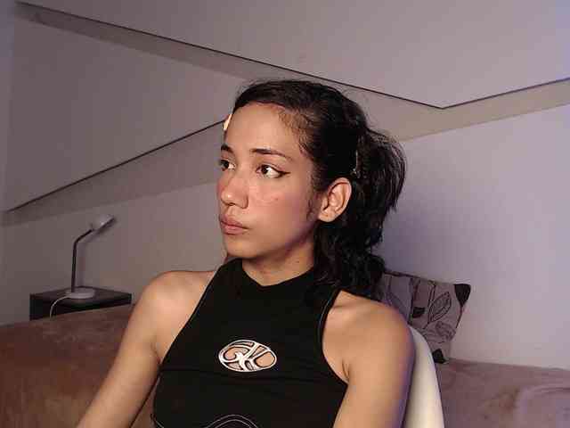 Kity-hot webcam
