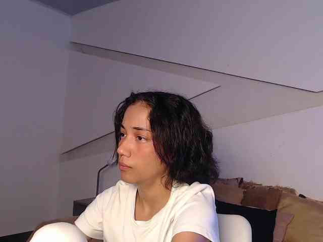 Kity-hot webcam