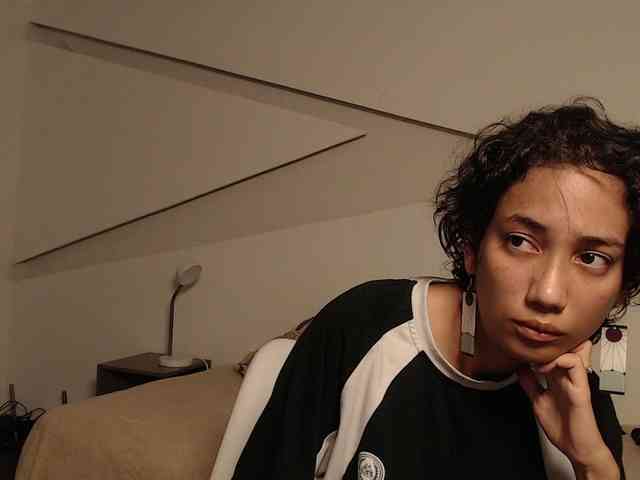 Kity-hot webcam