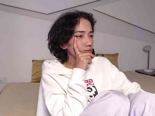 Kity-hot webcam