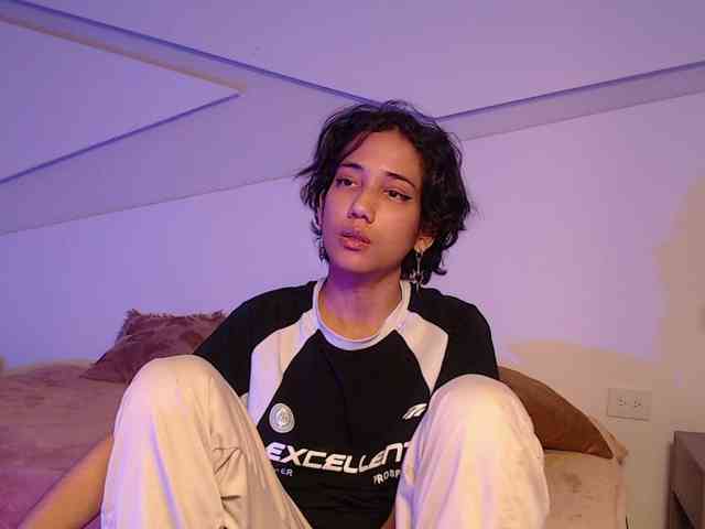 Kity-hot webcam