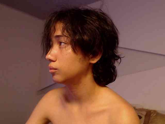 Kity-hot webcam