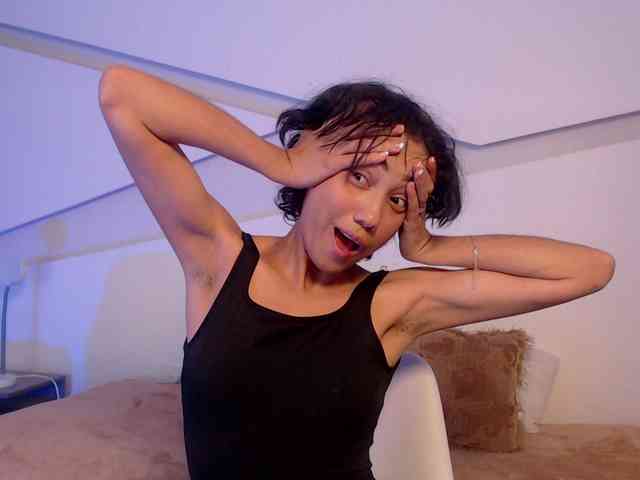 Kity-hot webcam