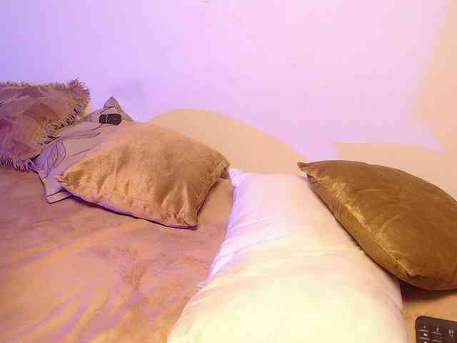 Kity-hot webcam