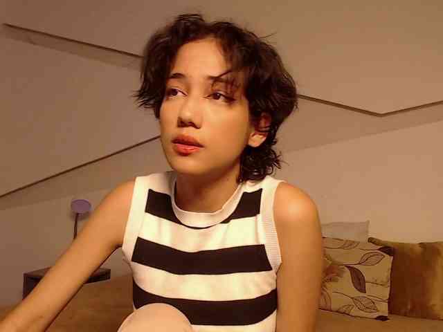 Kity-hot webcam