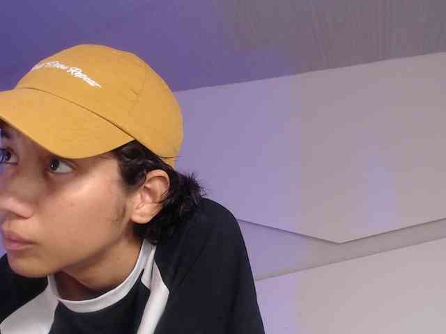 Kity-hot webcam