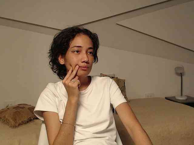 Kity-hot webcam