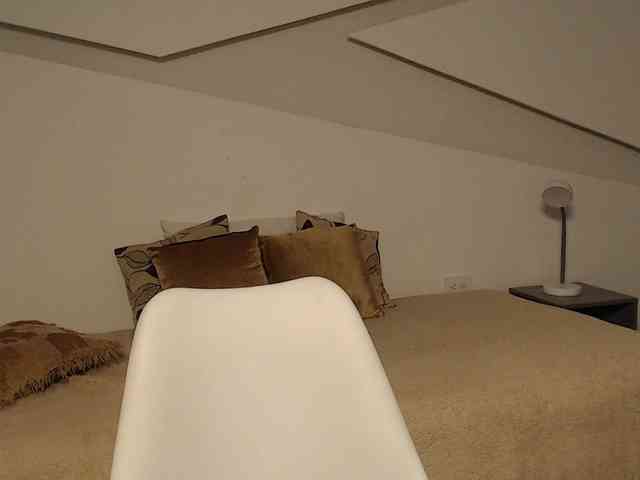 Kity-hot webcam