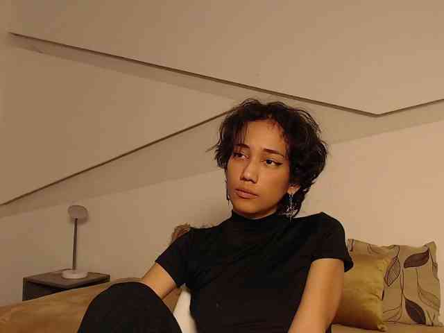 Kity-hot webcam