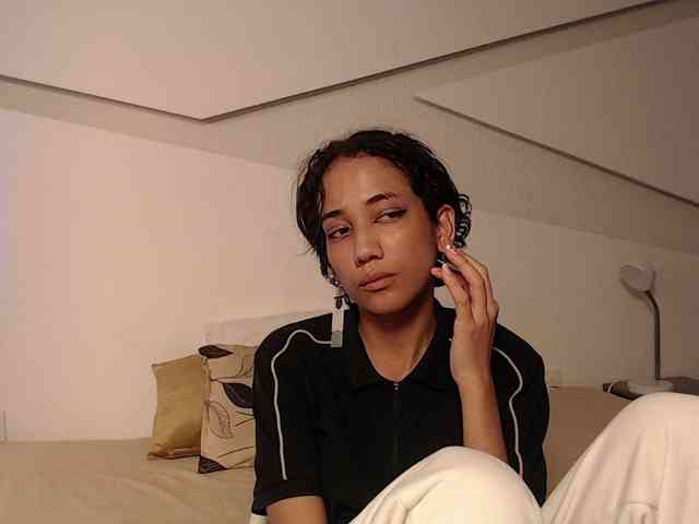 Kity-hot webcam