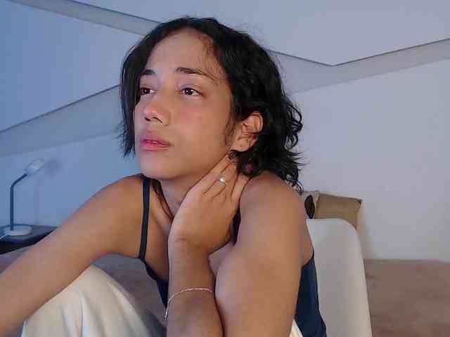 Kity-hot webcam