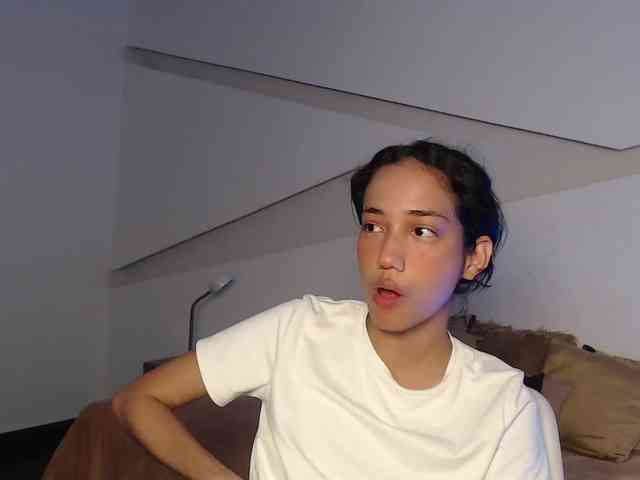 Kity-hot webcam