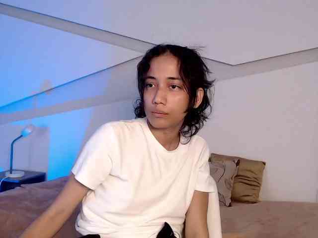 Kity-hot webcam