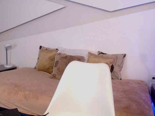Kity-hot webcam