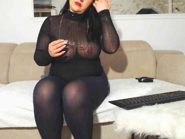 XMistressDeax webcam