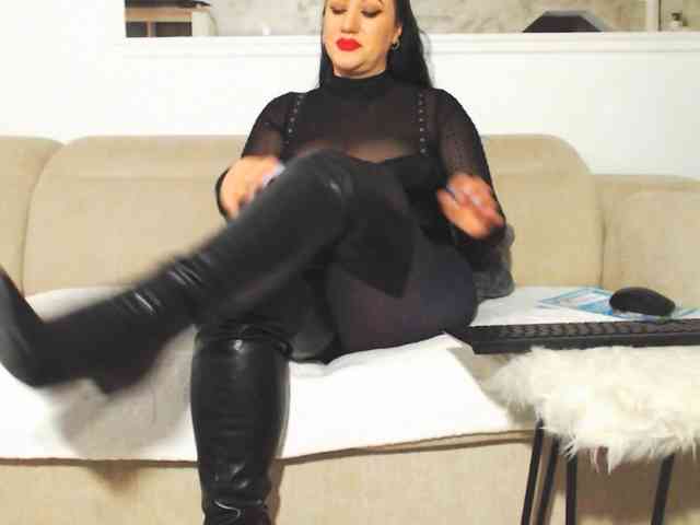 XMistressDeax webcam