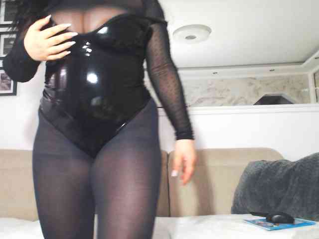 XMistressDeax webcam