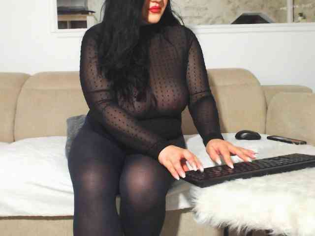 XMistressDeax webcam