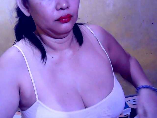 SweetMonlight webcam