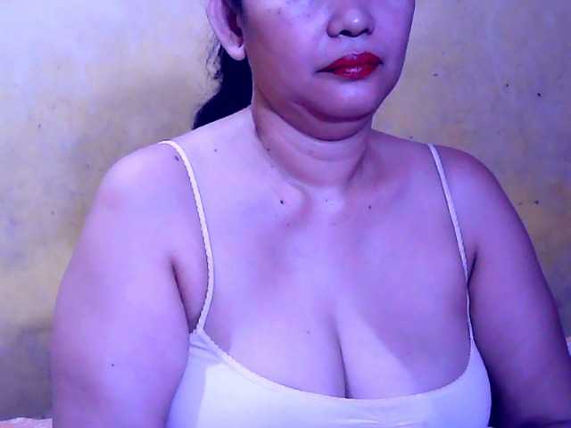 SweetMonlight webcam