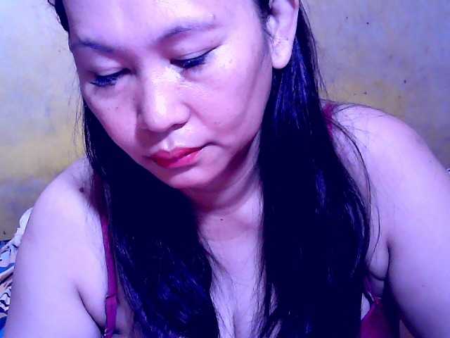 Carmela4u's BongaCams show and profile