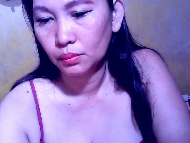 Carmela4u's BongaCams show and profile