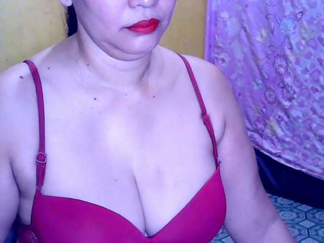 Try BongaCams's Carmela4u Carmela4u from BongaCams