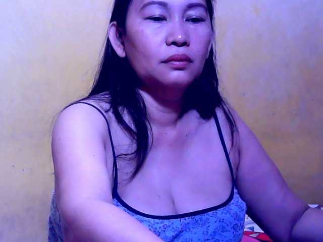 Carmela4u's BongaCams show and profile