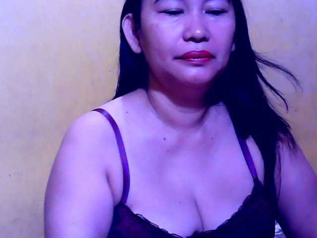 Carmela4u's BongaCams show and profile