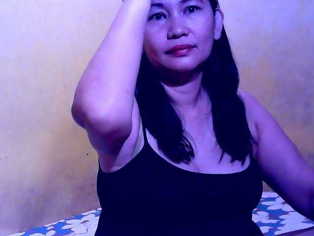 Carmela4u's BongaCams show and profile