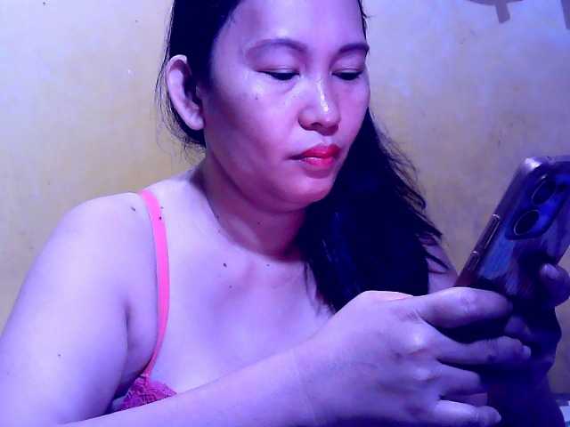 Carmela4u's BongaCams show and profile