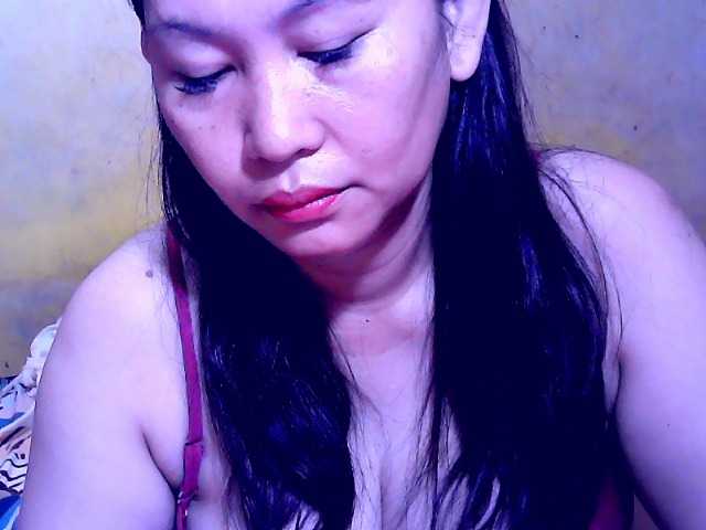 Carmela4u's BongaCams show and profile