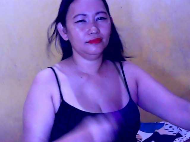 Carmela4u's BongaCams show and profile