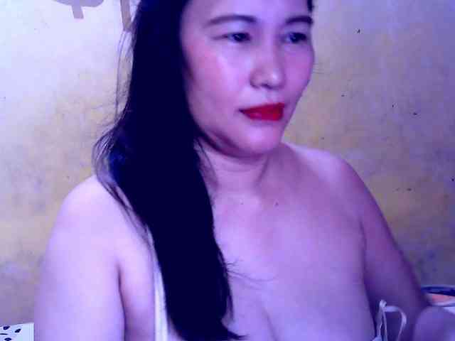 SweetMonlight webcam