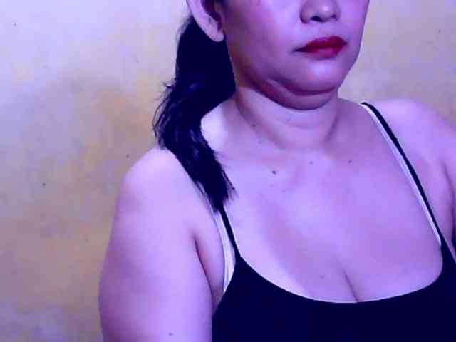 SweetMonlight webcam