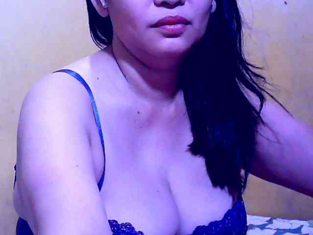 SweetMonlight webcam