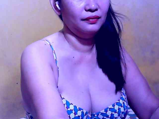 SweetMonlight webcam