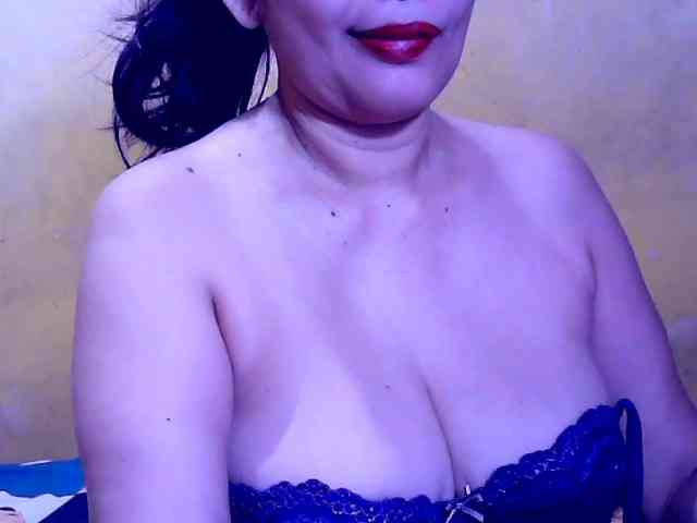 SweetMonlight webcam