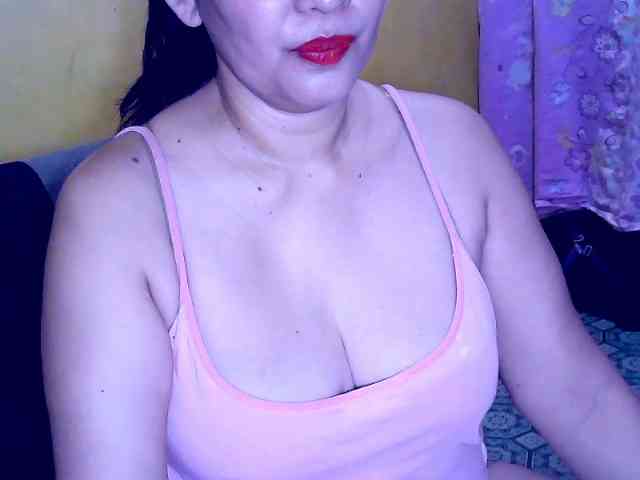 SweetMonlight webcam