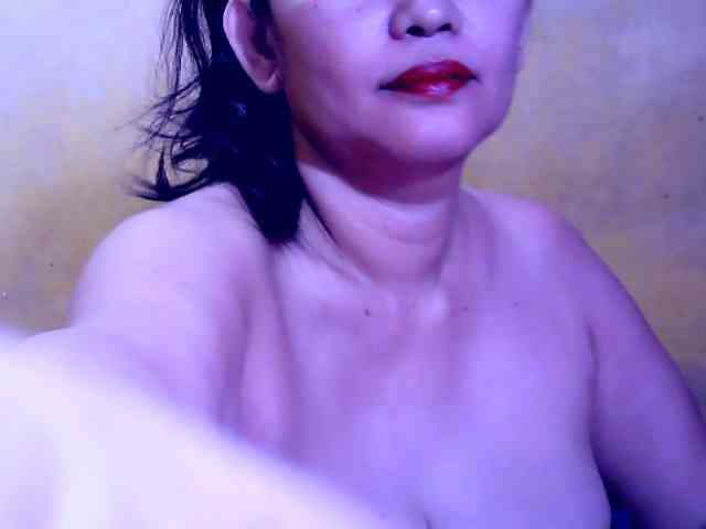 SweetMonlight webcam