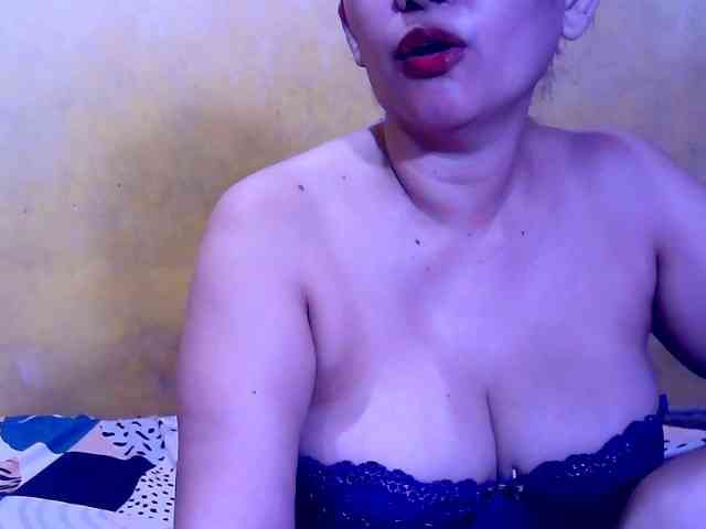 SweetMonlight webcam