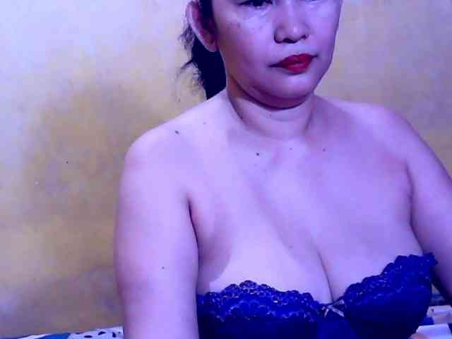 SweetMonlight webcam