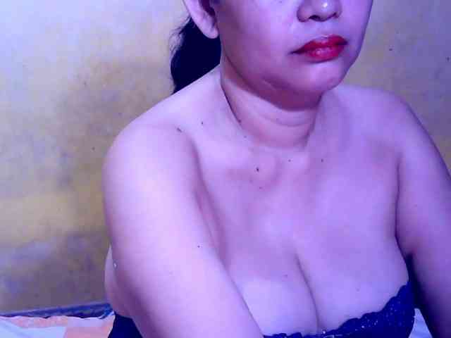 SweetMonlight webcam