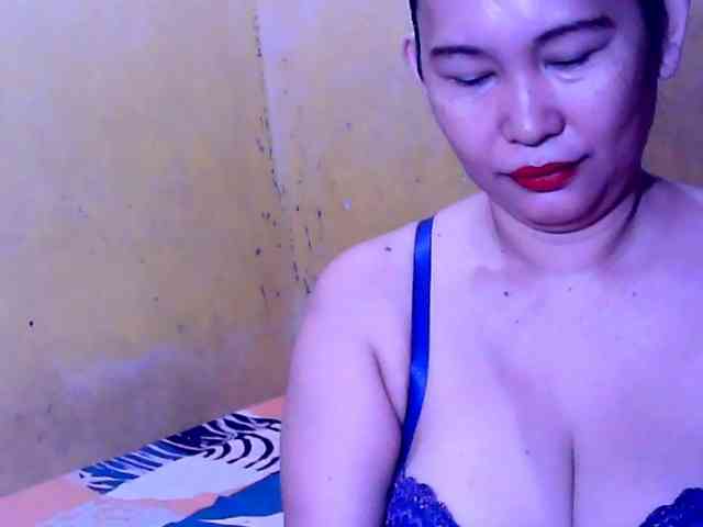 SweetMonlight webcam