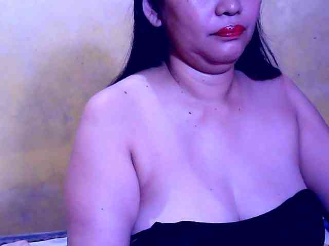 SweetMonlight webcam